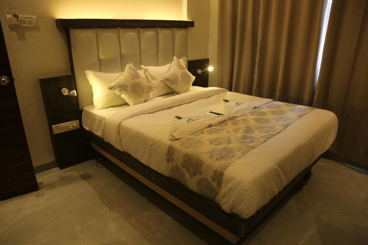 Hotel Galaxy Inn Navi Mumbai Dış mekan fotoğraf